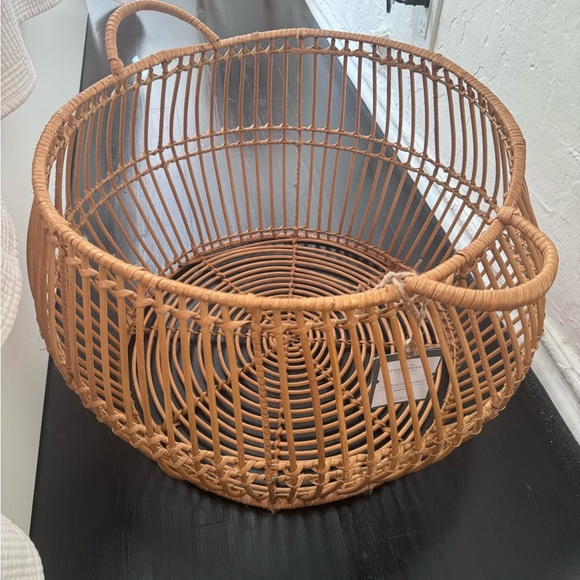 Storage basket - Picture 2 of 6